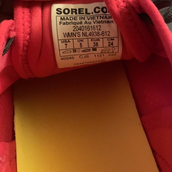 Sorel Sneakers - Picture 3 of 5
